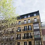 Urbieta Suite Apartment