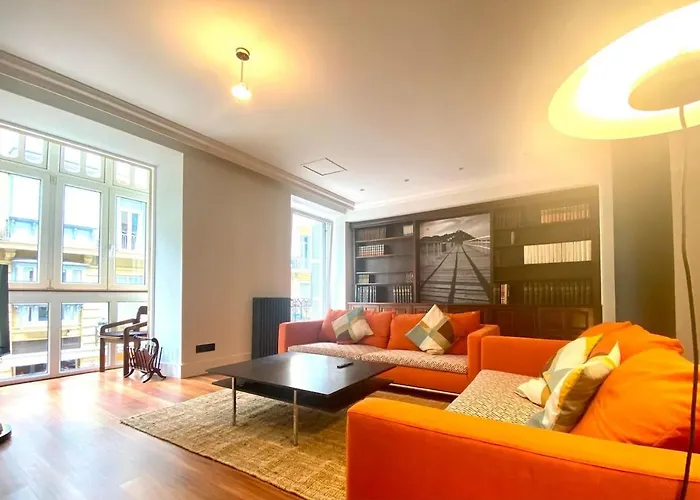 Luxury Stay In The Heart Of The City