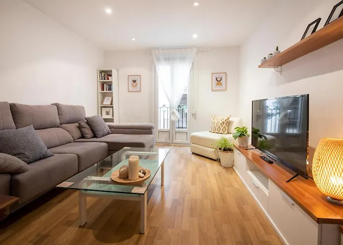 Spacious Central Old Town Apartment