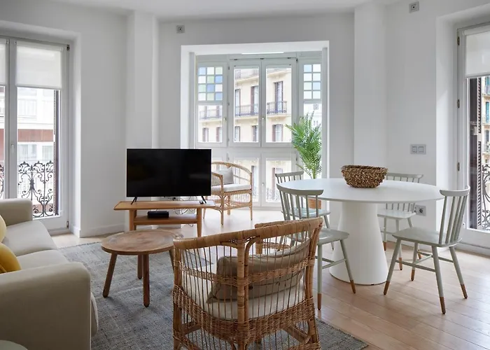 Easo Suite 2B By Feelfree Rentals