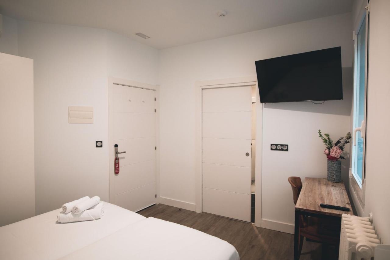 Guest house Roomss *