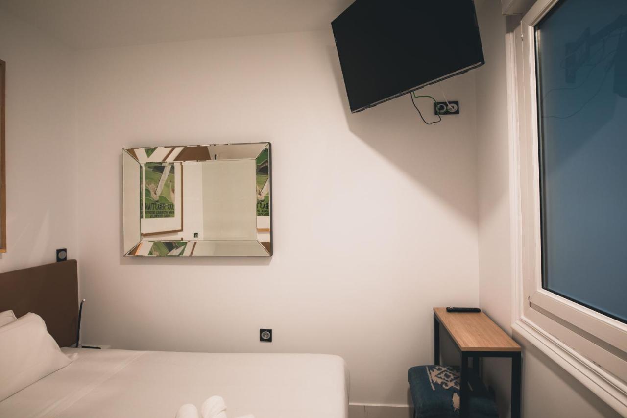 Roomss