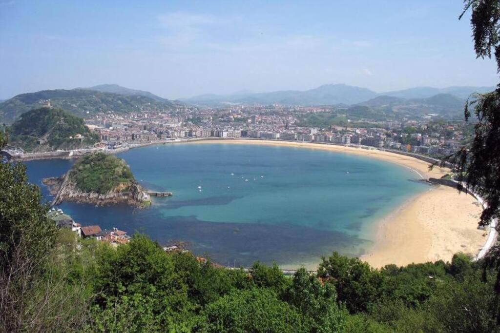 New Gorgeous - Beachfront - 3 Bd * Saint-Sébastien