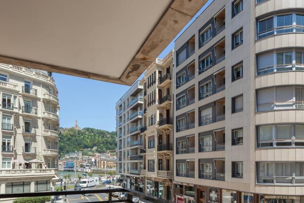 Appartement New Gorgeous - Beachfront - 3 Bd *