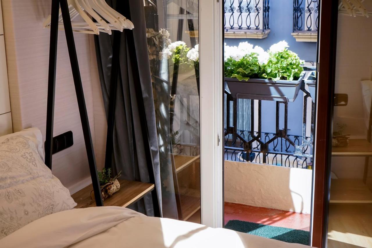 Easo Guest house