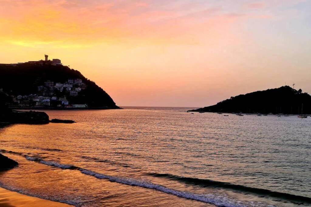 Bella Vista Luxury Apartment. Bay Views. Parking Apartamento