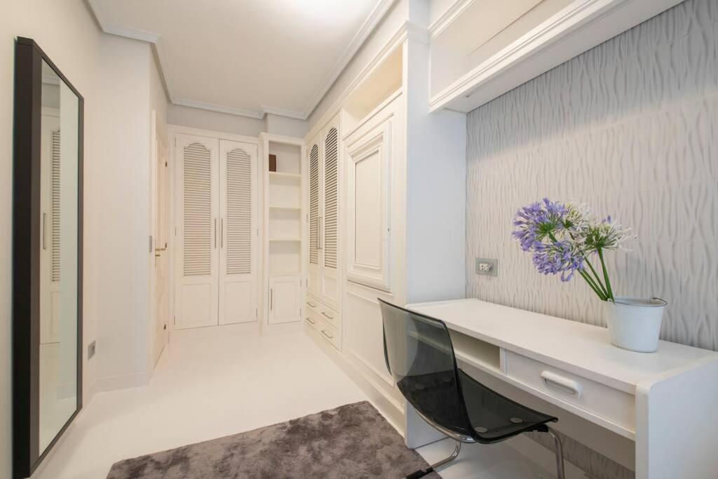 Bella Vista Luxury Apartment. Bay Views. Parking Apartamento San Sebastián