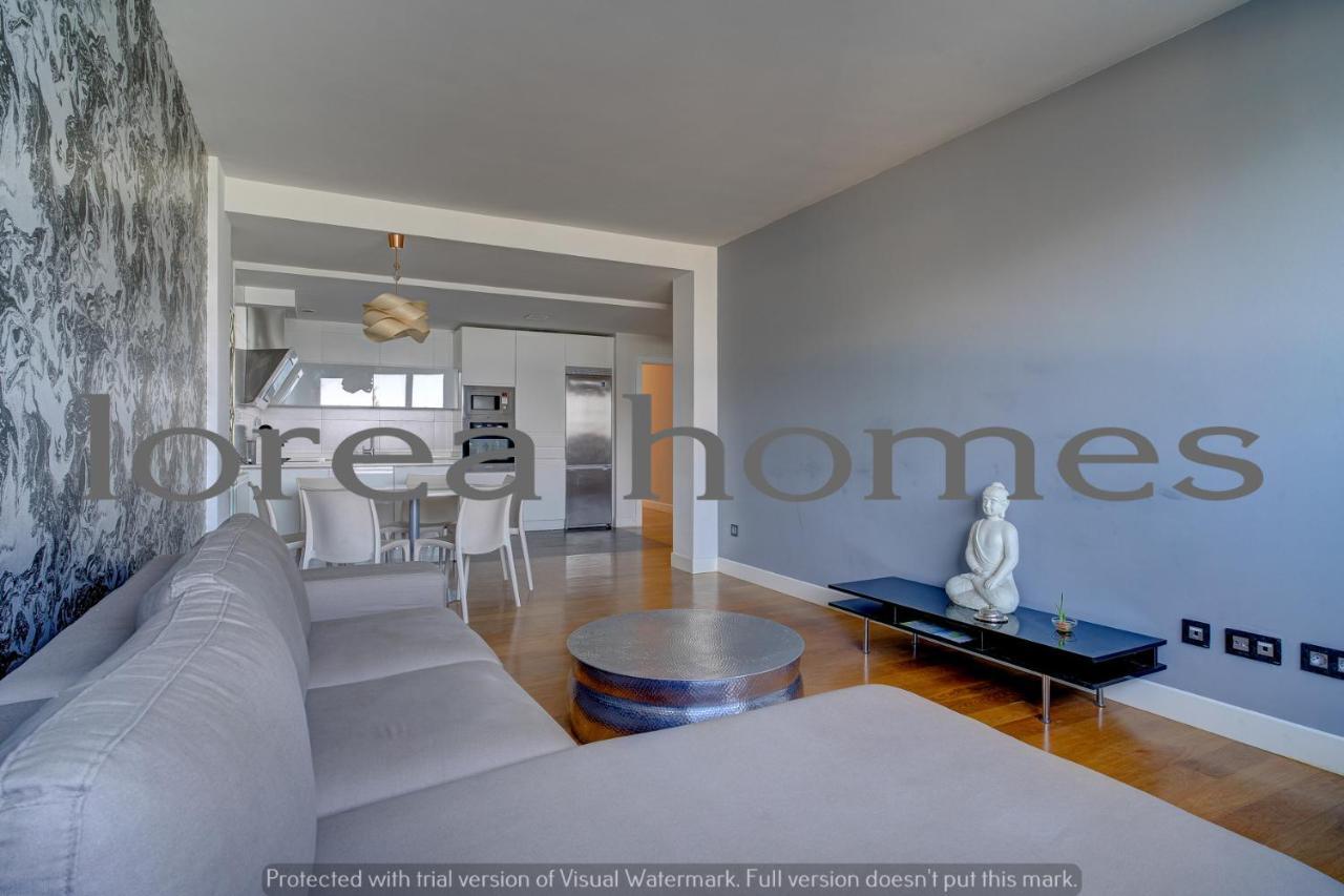 Apartment La Madame On La Concha Beach, Seaview