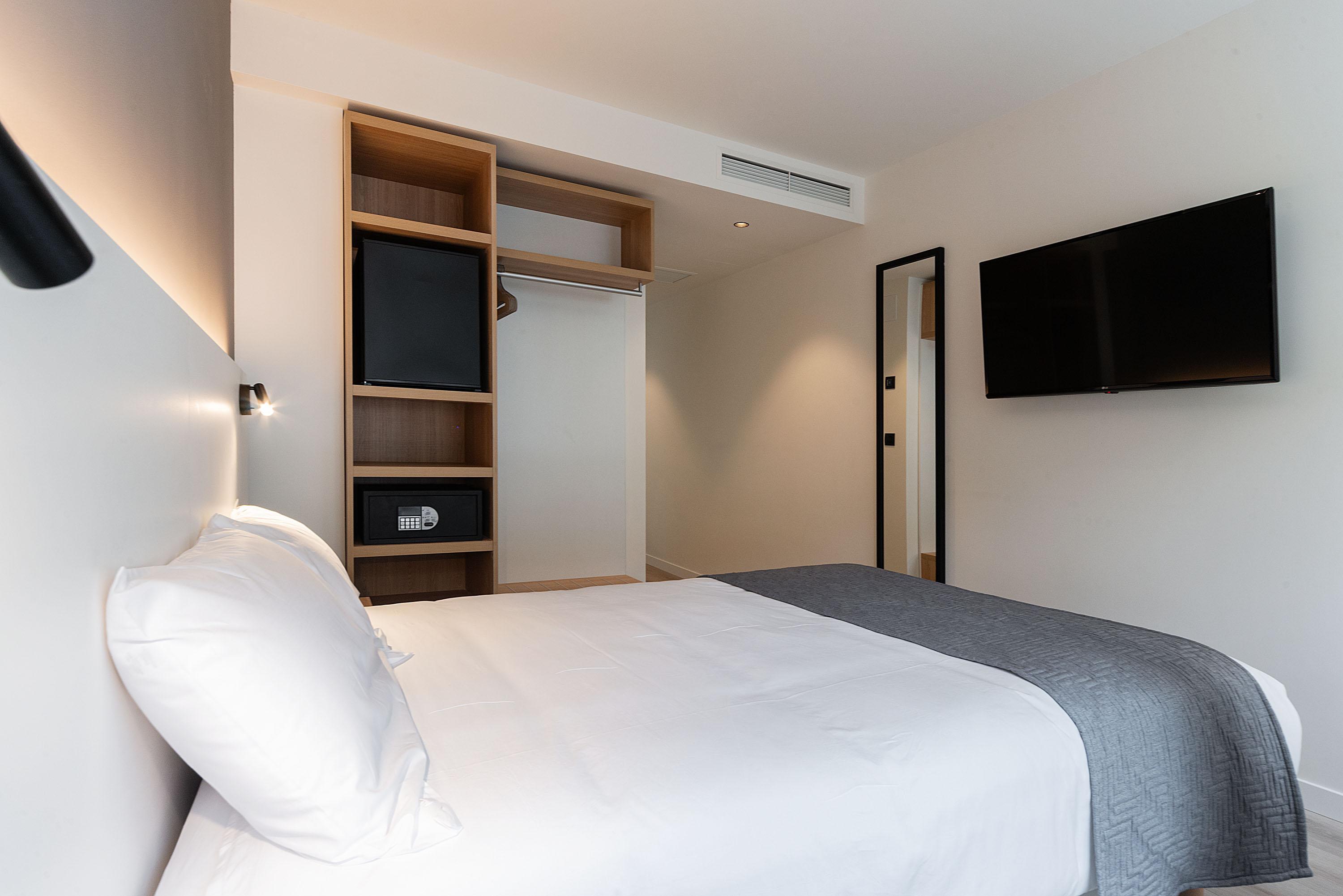 Oeste Hotel 2*