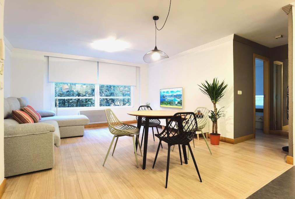 Completo A Un Paso De La Concha Apartamento