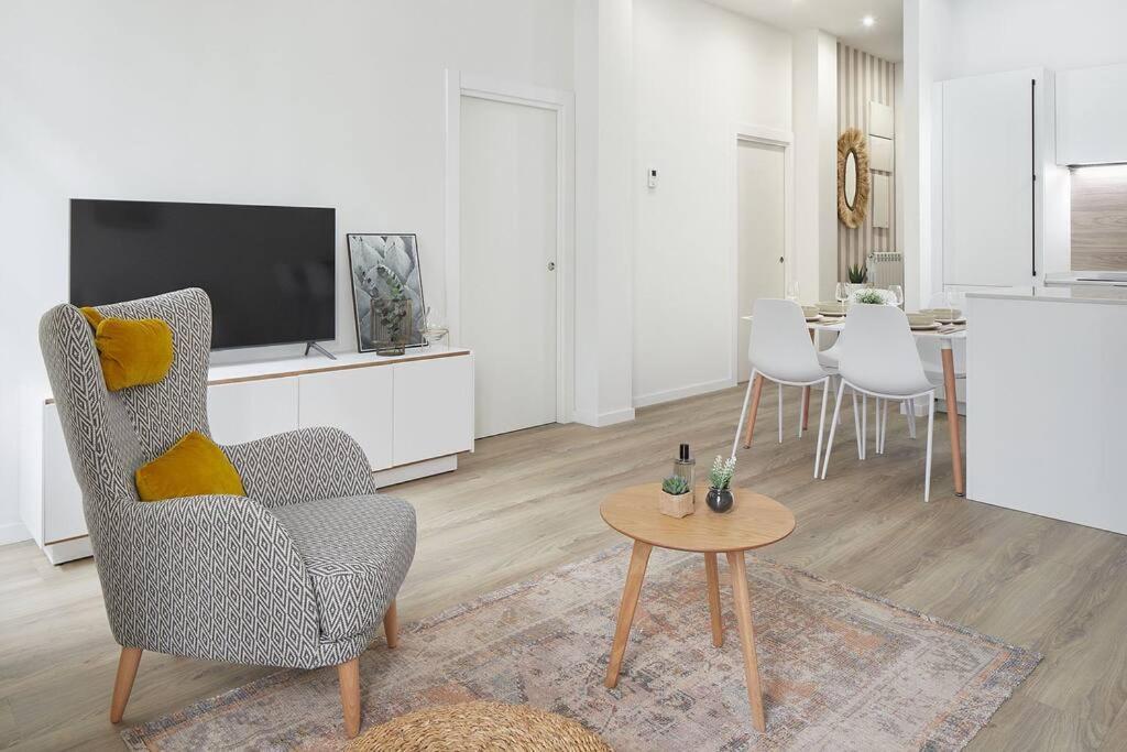 Nuevo En El Centro De Donosti Appartement *
