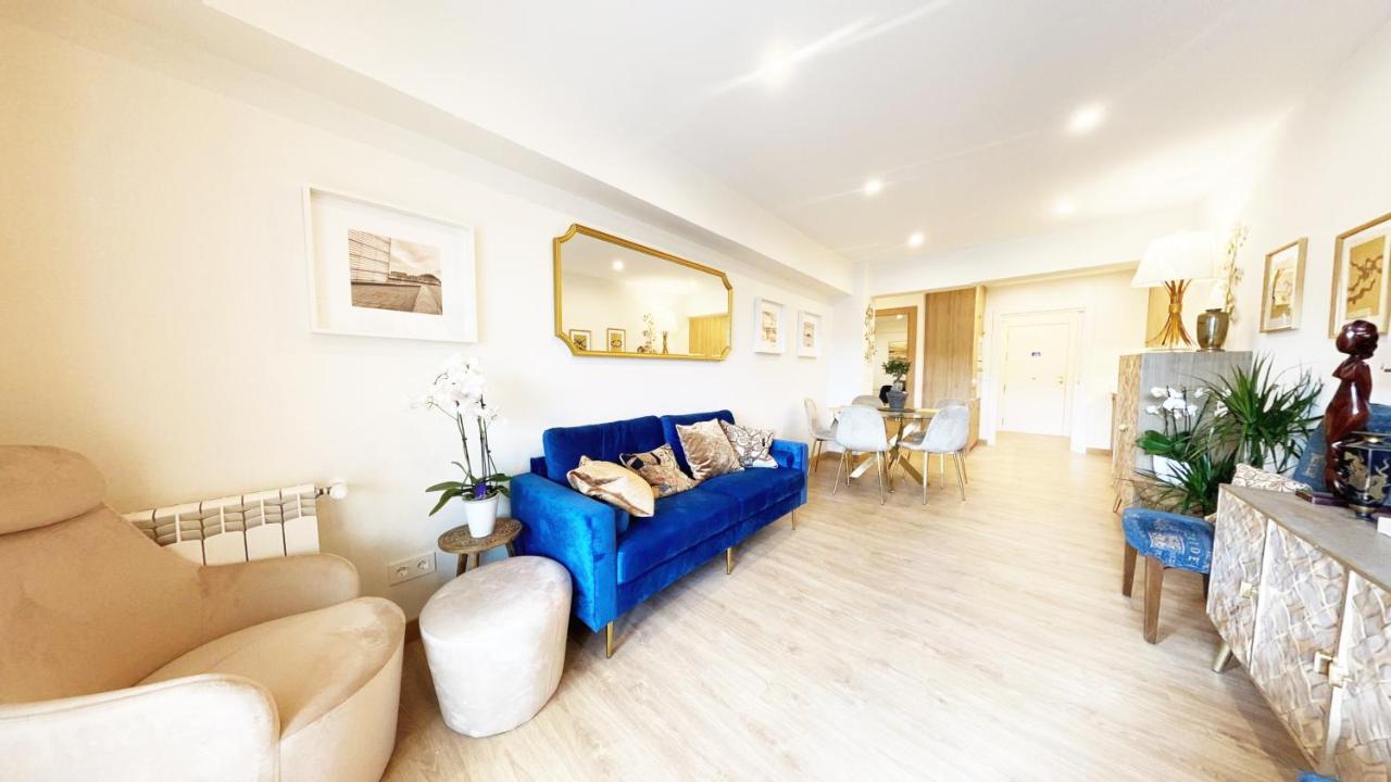 Apartamento Paradise Luxurious Apartment, Free Parking, 3 Double Rooms, 4 Beds, Terrace, Jacuzzi, New *