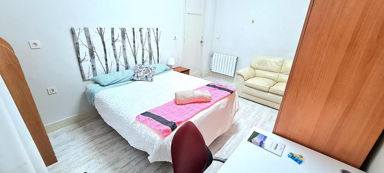 Privada A Pasos De La Playa Ondarreta * San Sebastián