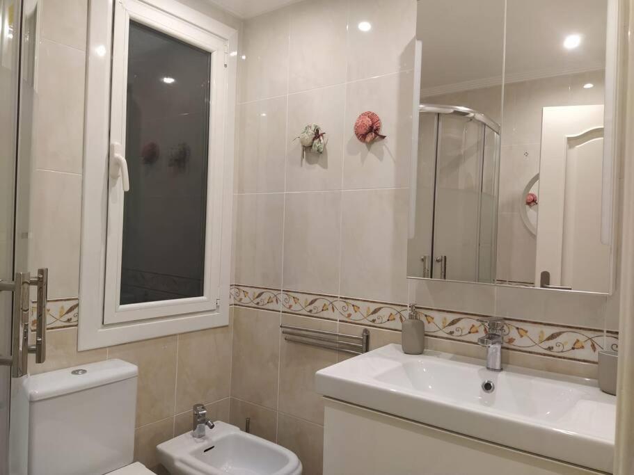 Apartment Agradable Piso En Gros. Buena Ubicacion