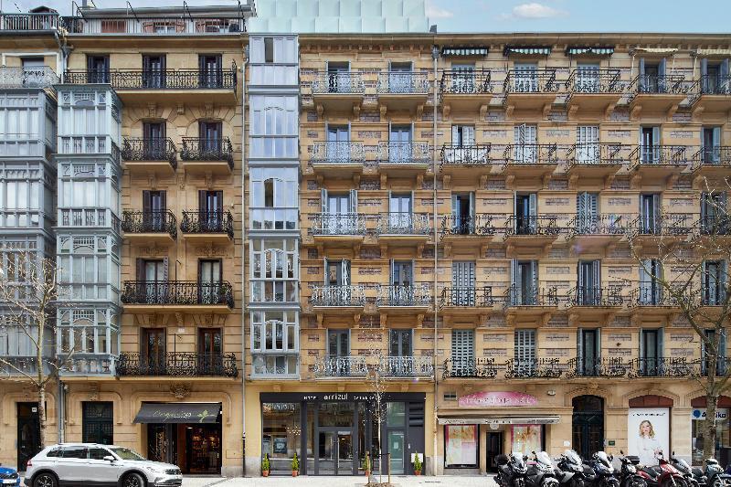 Arrizul Catedral Hotel