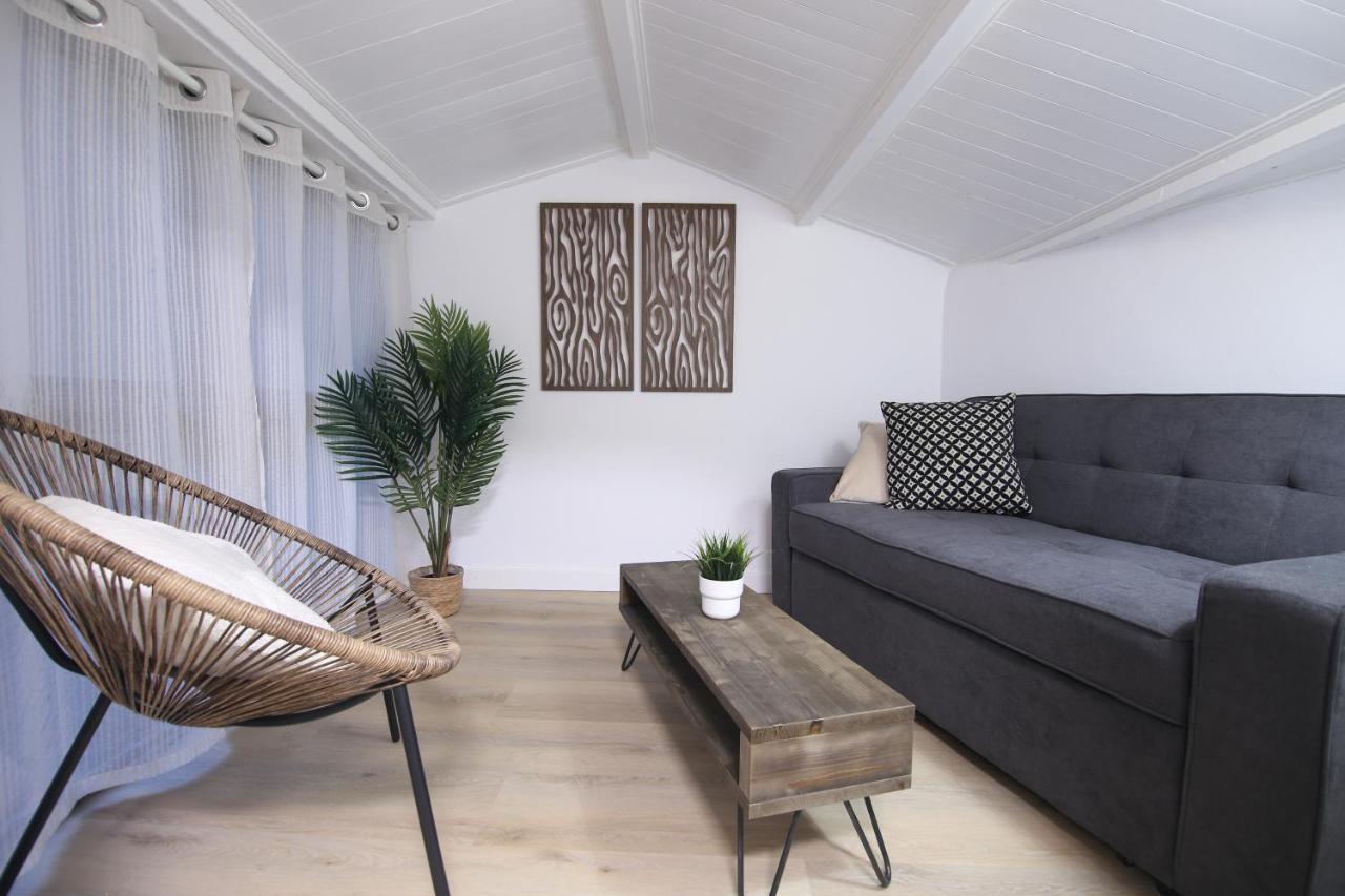 Zurriola Beach Brand New By Cisan *