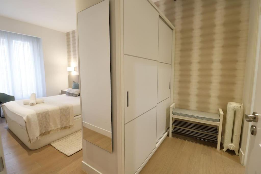 Prime Location Modern Appartement