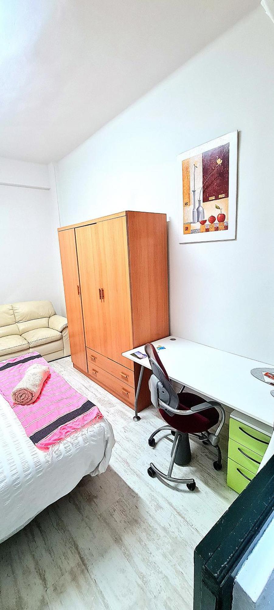 Habitación en casa particular Privada A Pasos De La Playa Ondarreta San Sebastián