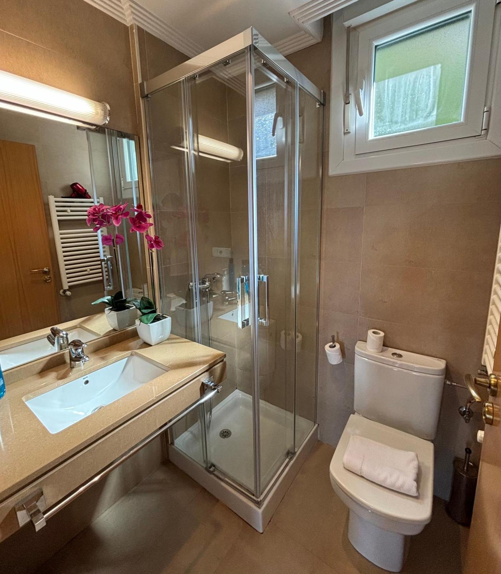 Ulia Apartments- Garden Boutique Apartamento *