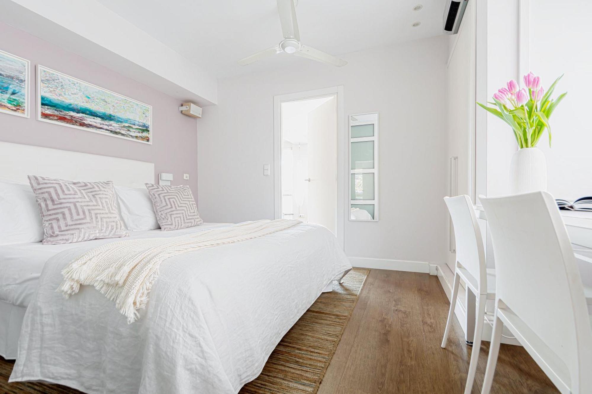 Heart Of San Sebastian⎮walk Score 99⎮3 Baths *