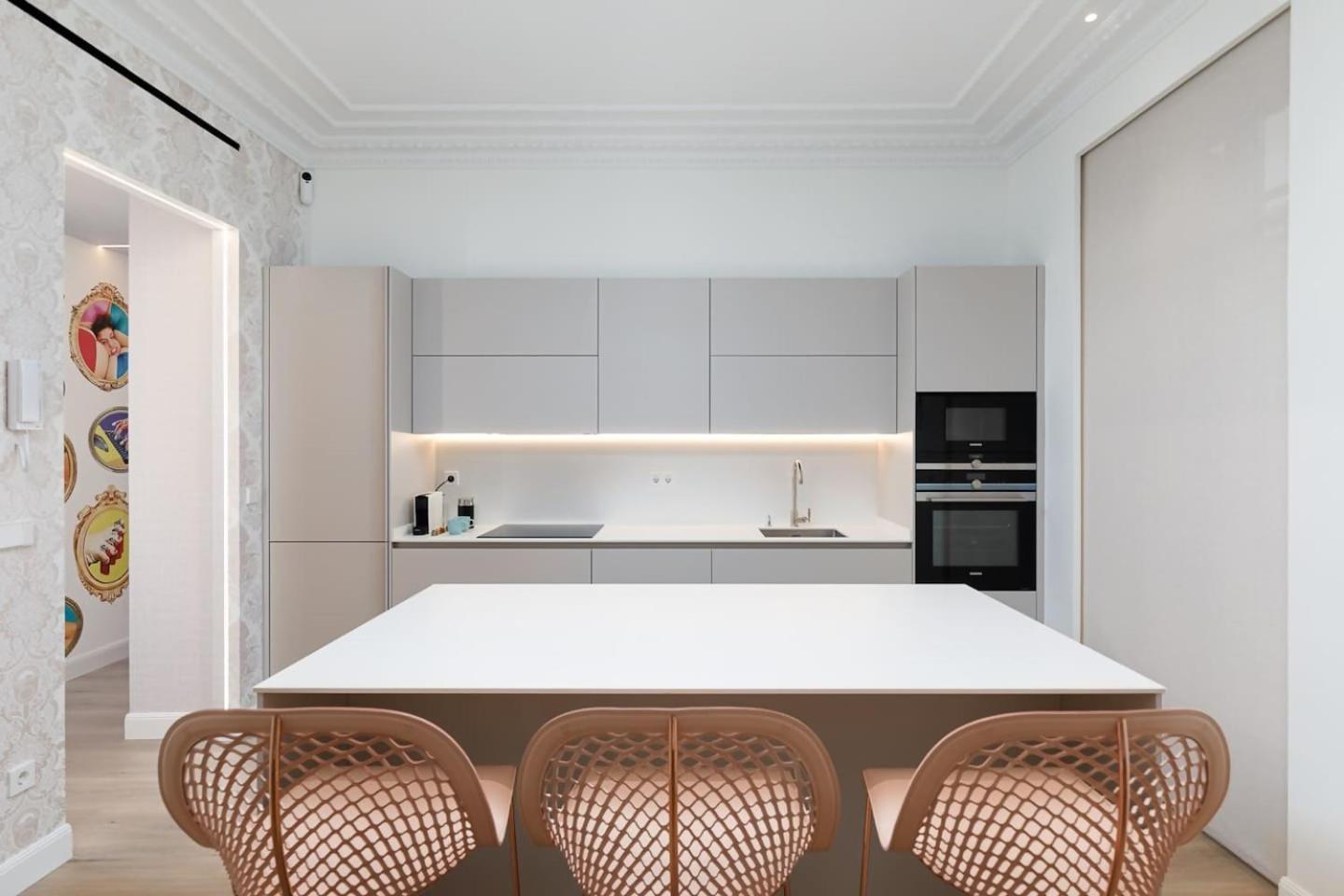 Mondrian New, Ac, Design Lovers, Near La Concha * Saint-Sébastien