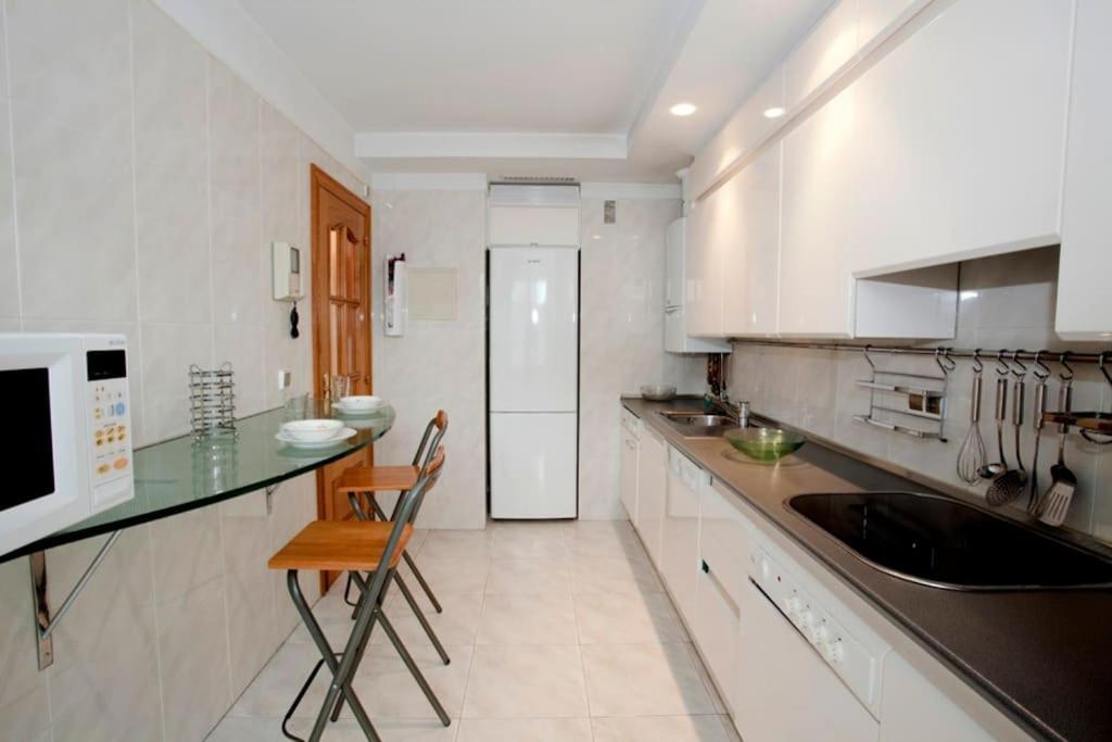 Luxury W/terrace Near The Wifi San Sebastian