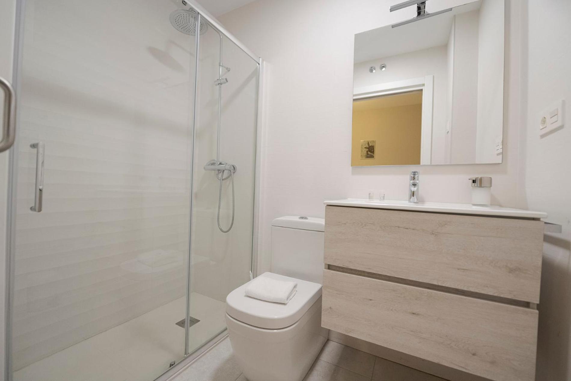 Apartamento Con Garaje Gratis En Gros, Donostia-san Sebastian San Sebastián