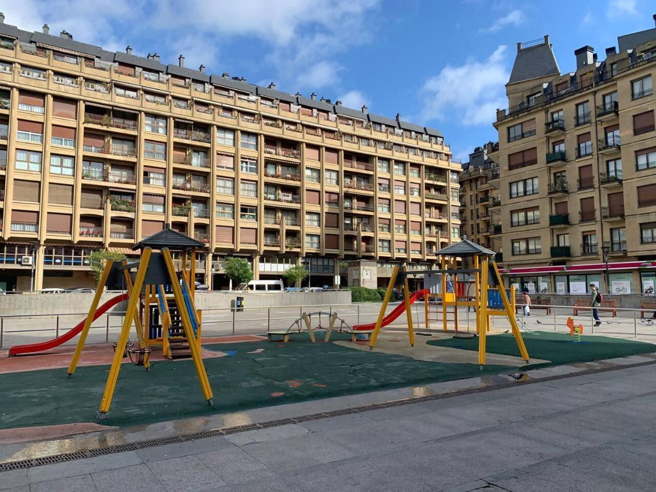 Apartment Agradable Con Parking En Gros *