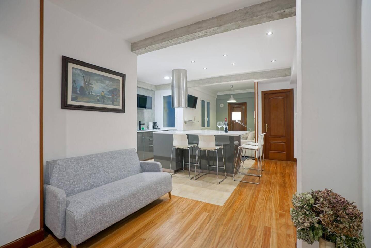 Amplio En Gros Con Parking Privado Apartment *