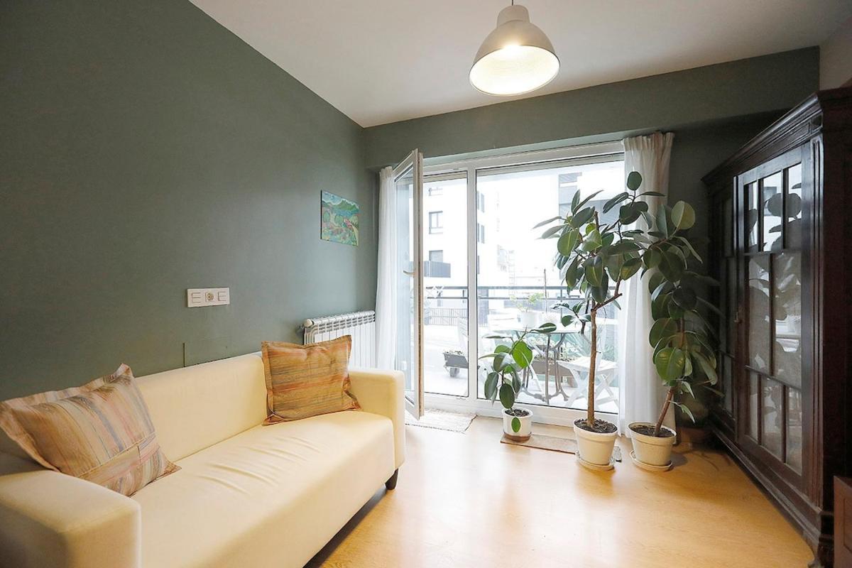 Bright 2 Bedrooms And 2 Bathrooms, Balcony And Views Apartamento *