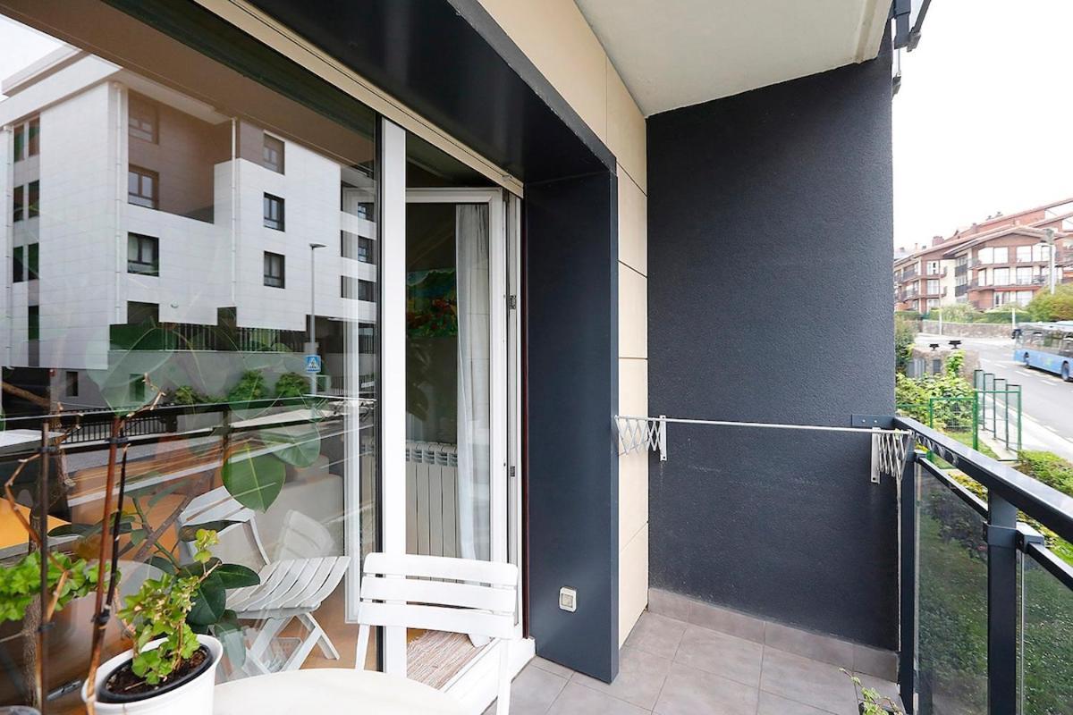 Bright 2 Bedrooms And 2 Bathrooms, Balcony And Views * San Sebastián