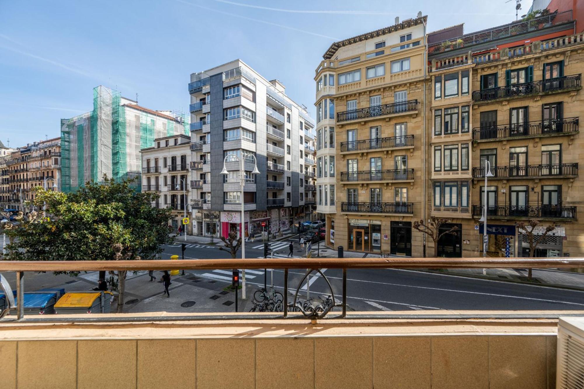 Esnaola By People Apartamento San Sebastián