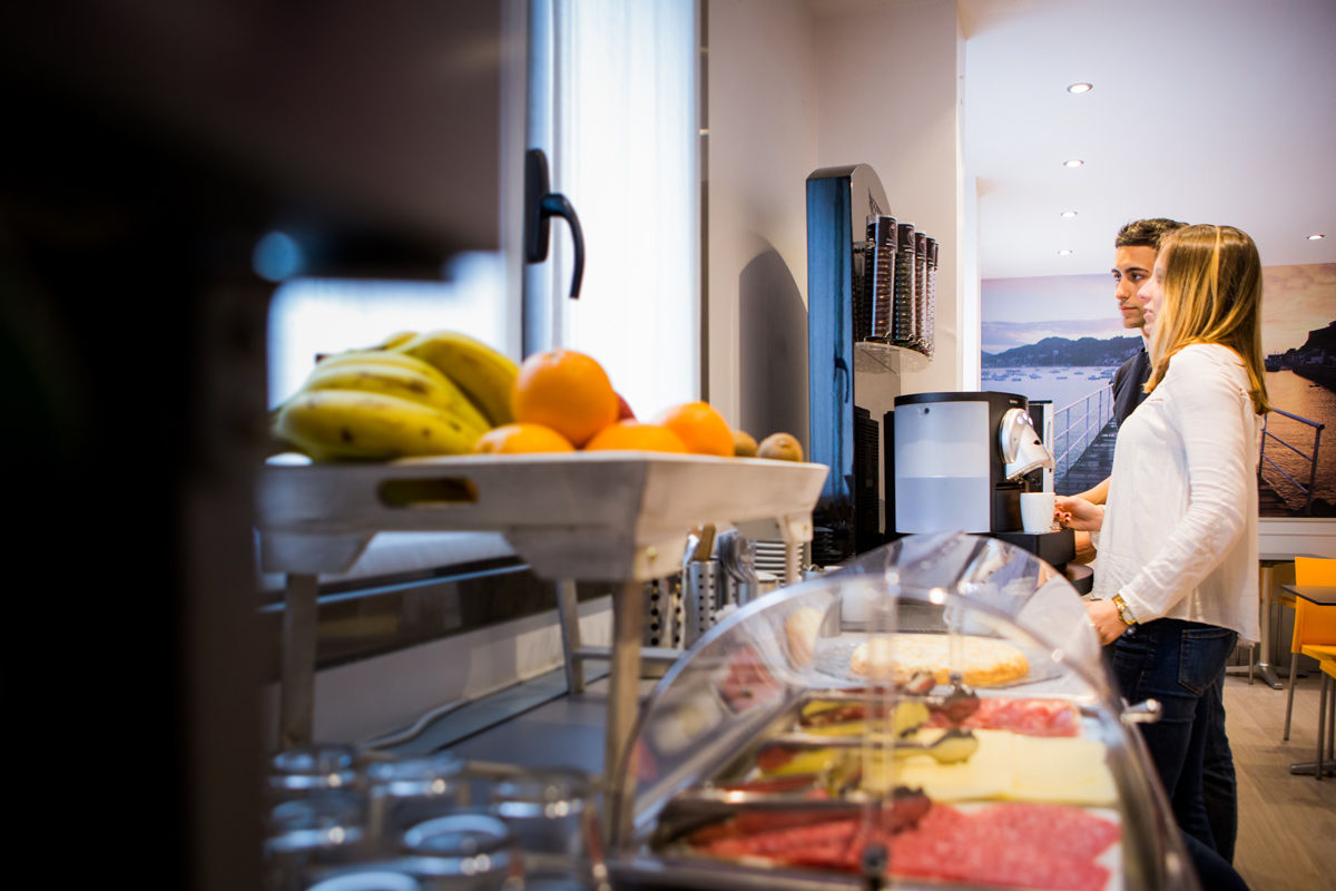 & Suites Arrizul Gros Hotel