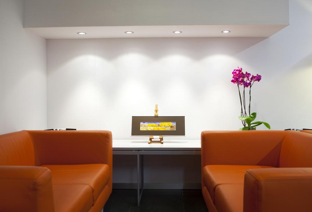 & Suites Arrizul Gros Hotel San Sebastian