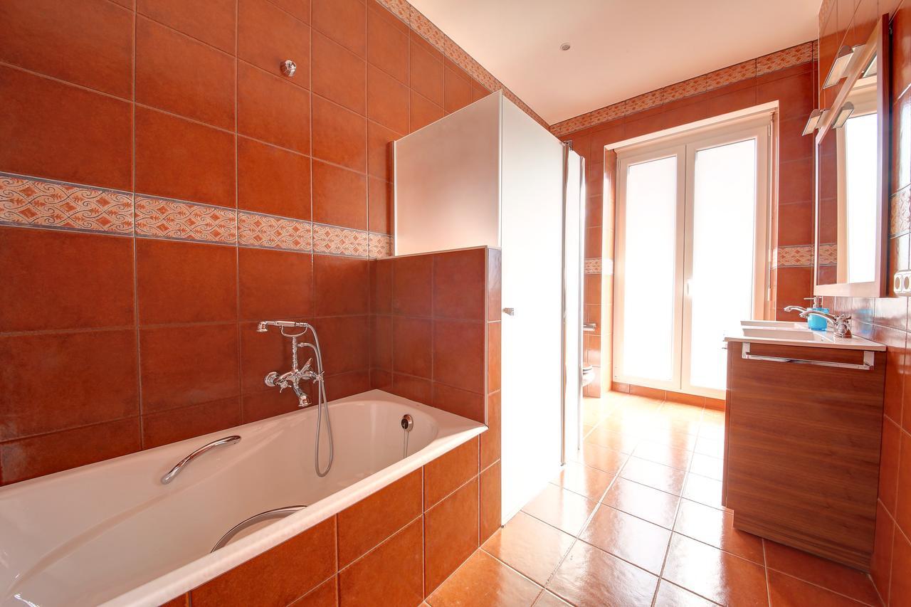 Ondarreta Villa