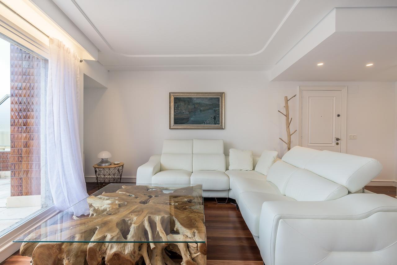 Colon Apartment