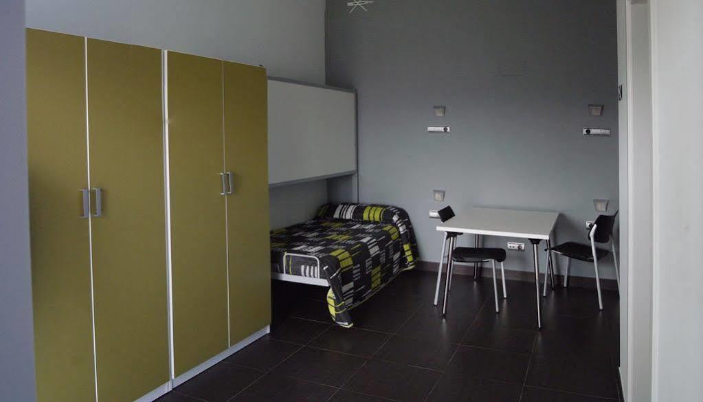 Hotel Juvenil Ulia *