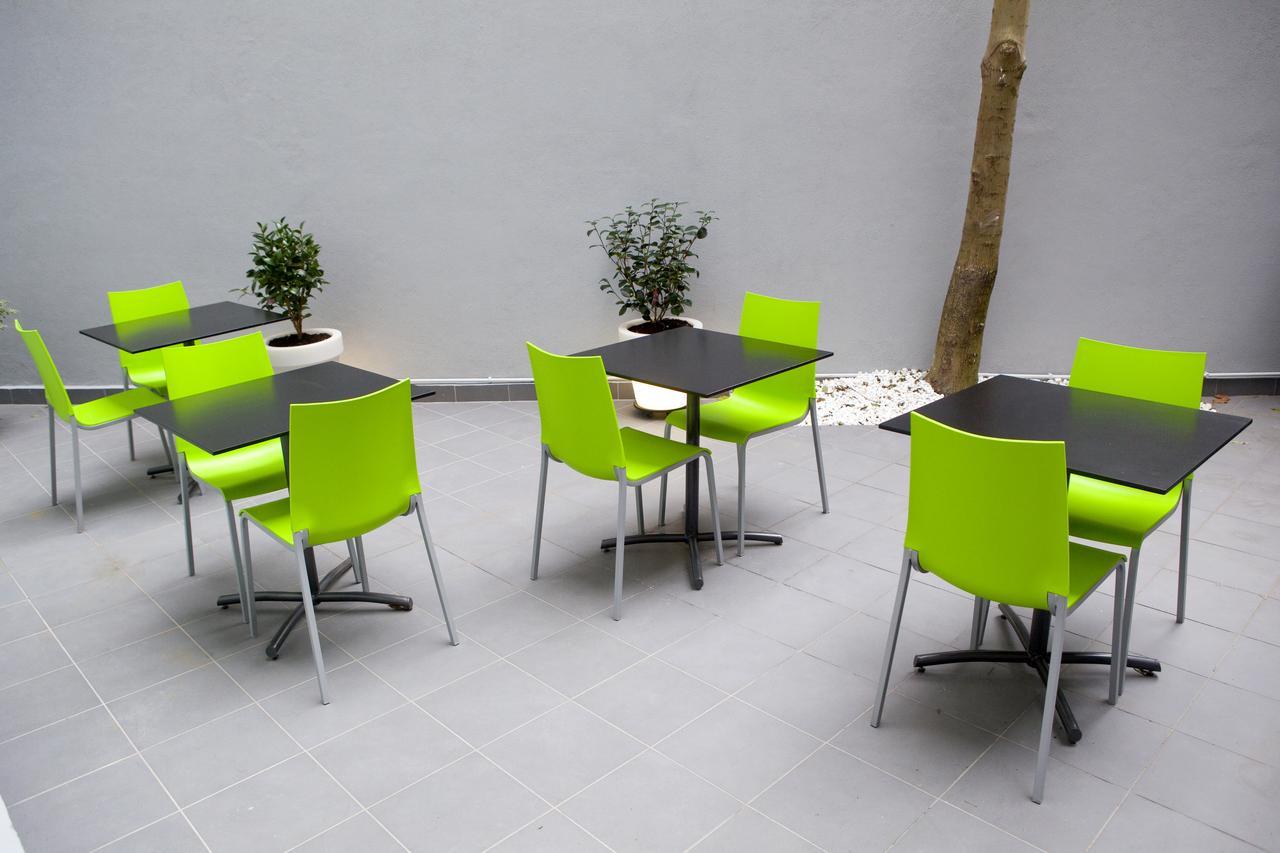 & Suites Arrizul Gros Hotel San Sebastian