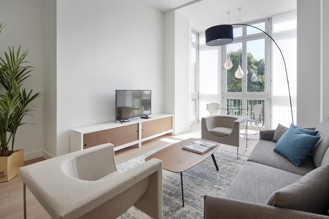 Apartment Moon River By Feelfree
