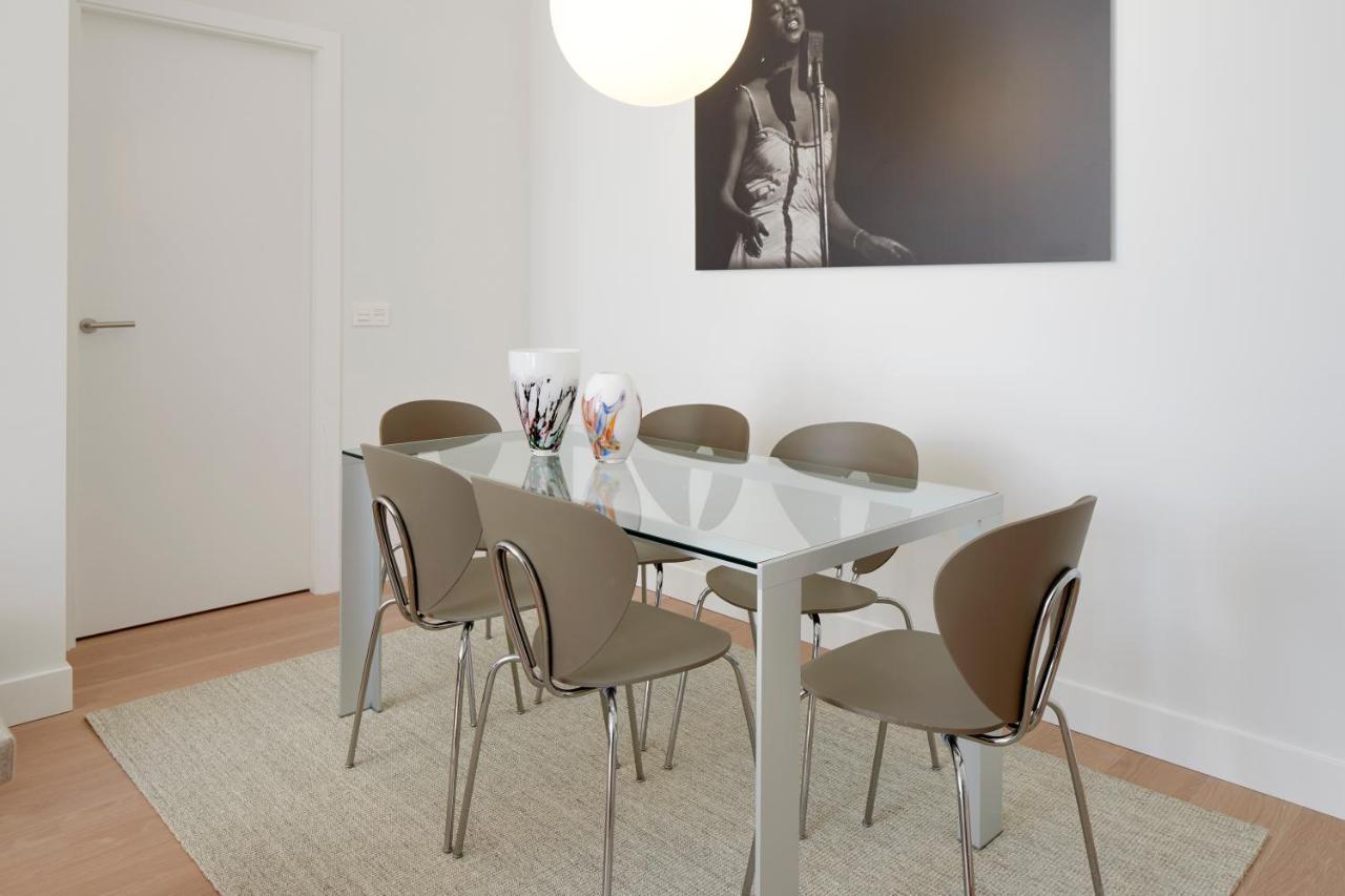Apartment Moon River By Feelfree *