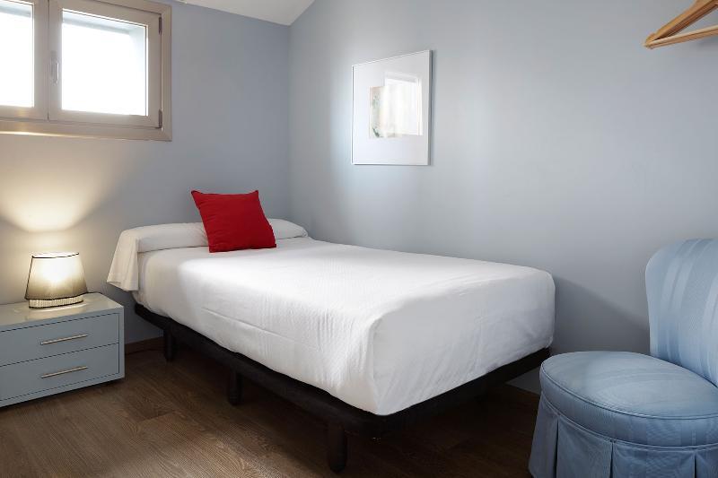 & Suites Arrizul Gros Hotel *