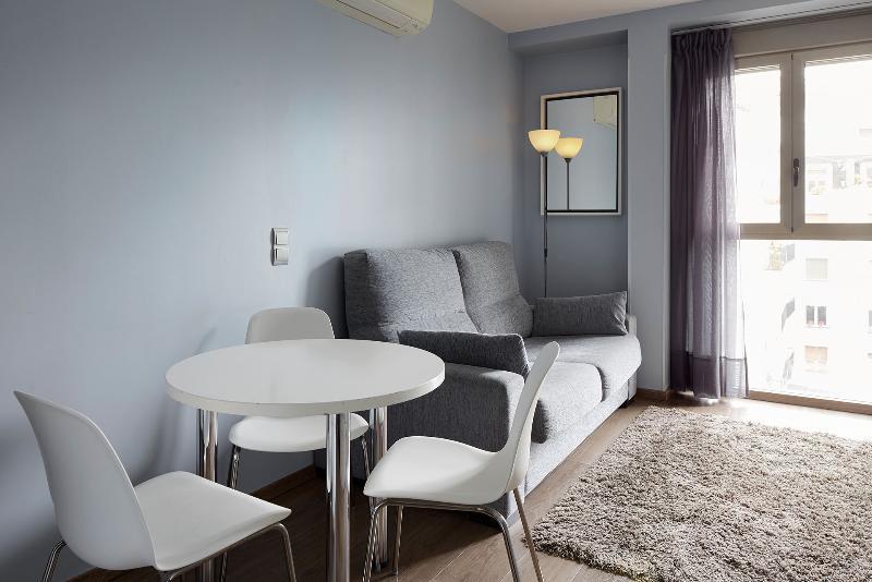 Hotel & Suites Arrizul Gros *