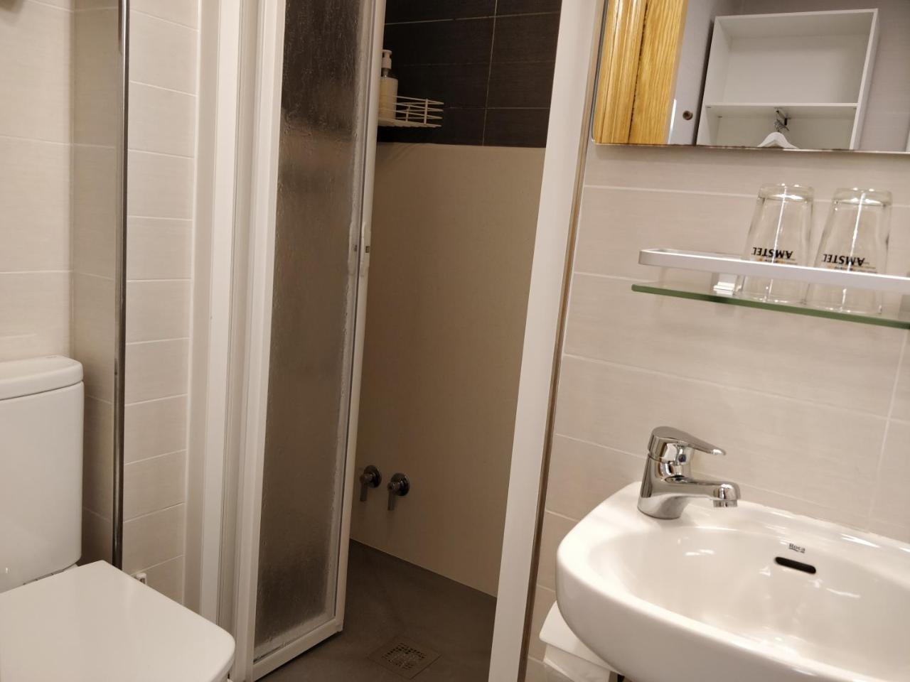 Easo Guest house