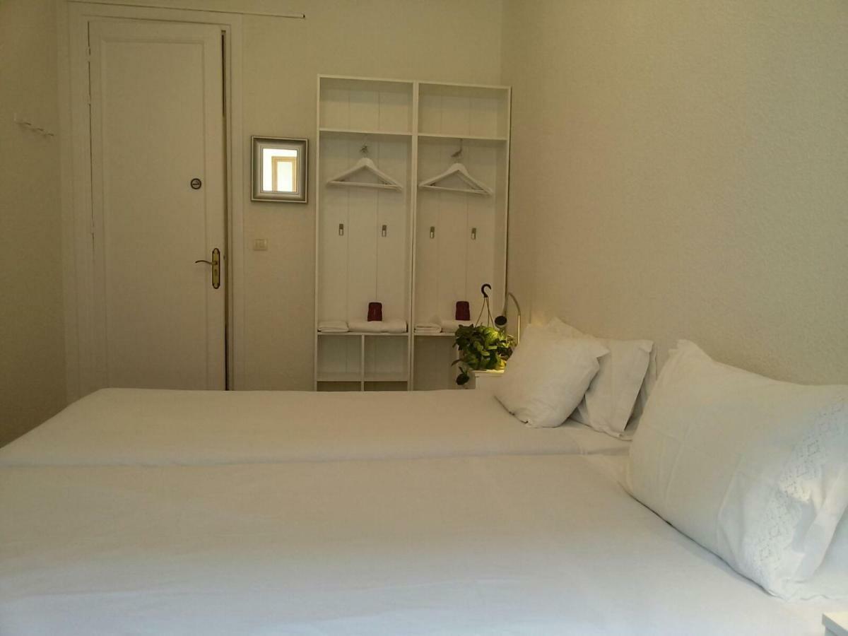 Guest house Easo