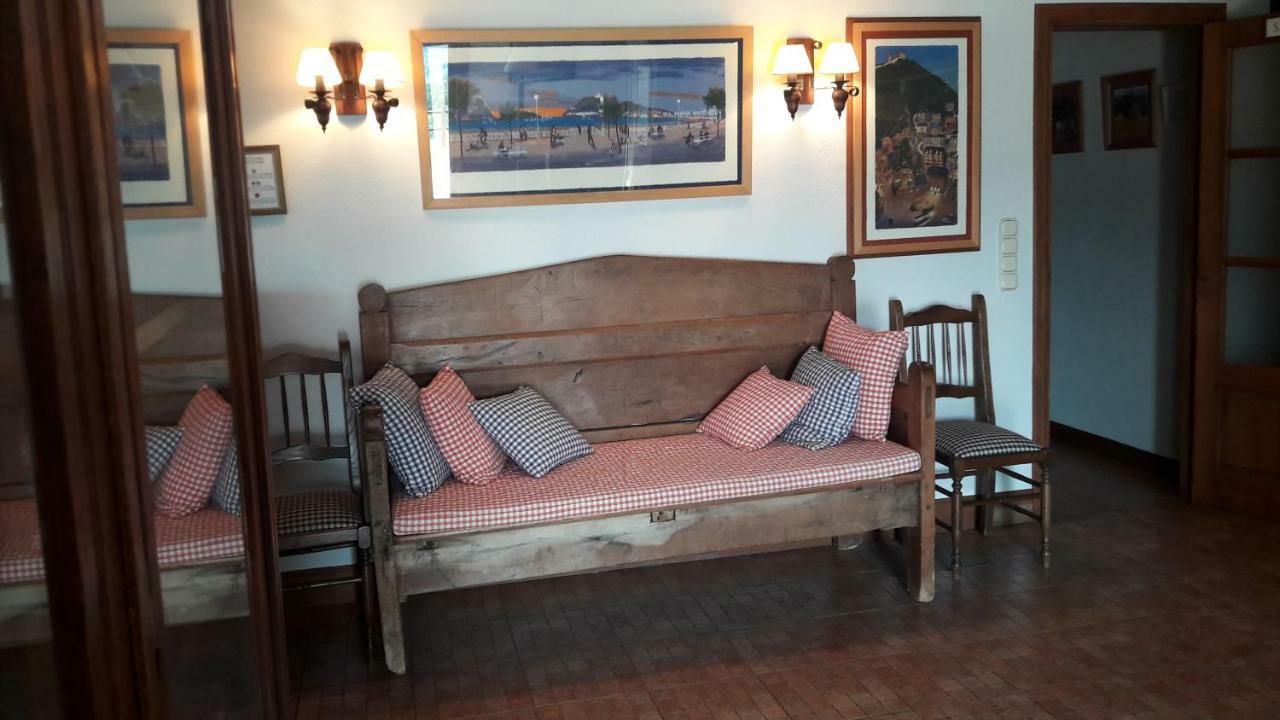 Kanpoeder - Adults Only Couette-café *