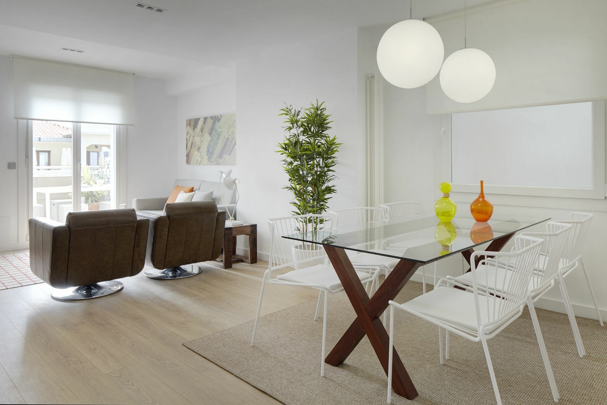 House 2 By Feelfree