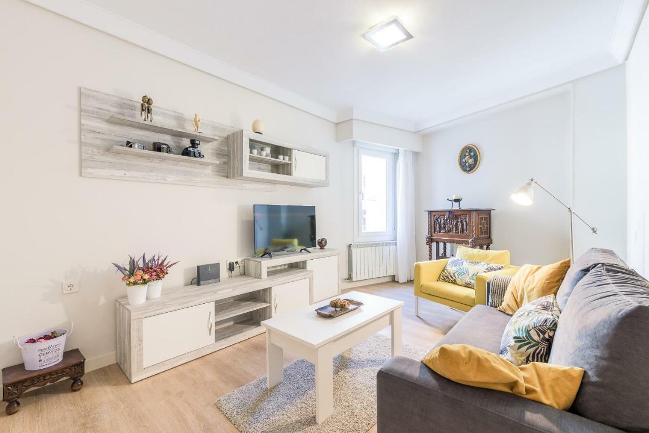 Apartamento Zurriola - Beachside Comfort