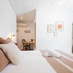 Marisol - Self Check-In Guesthouse - Adults Only