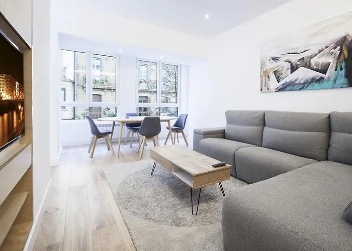 Central Luxury Boutiques - SSHousing