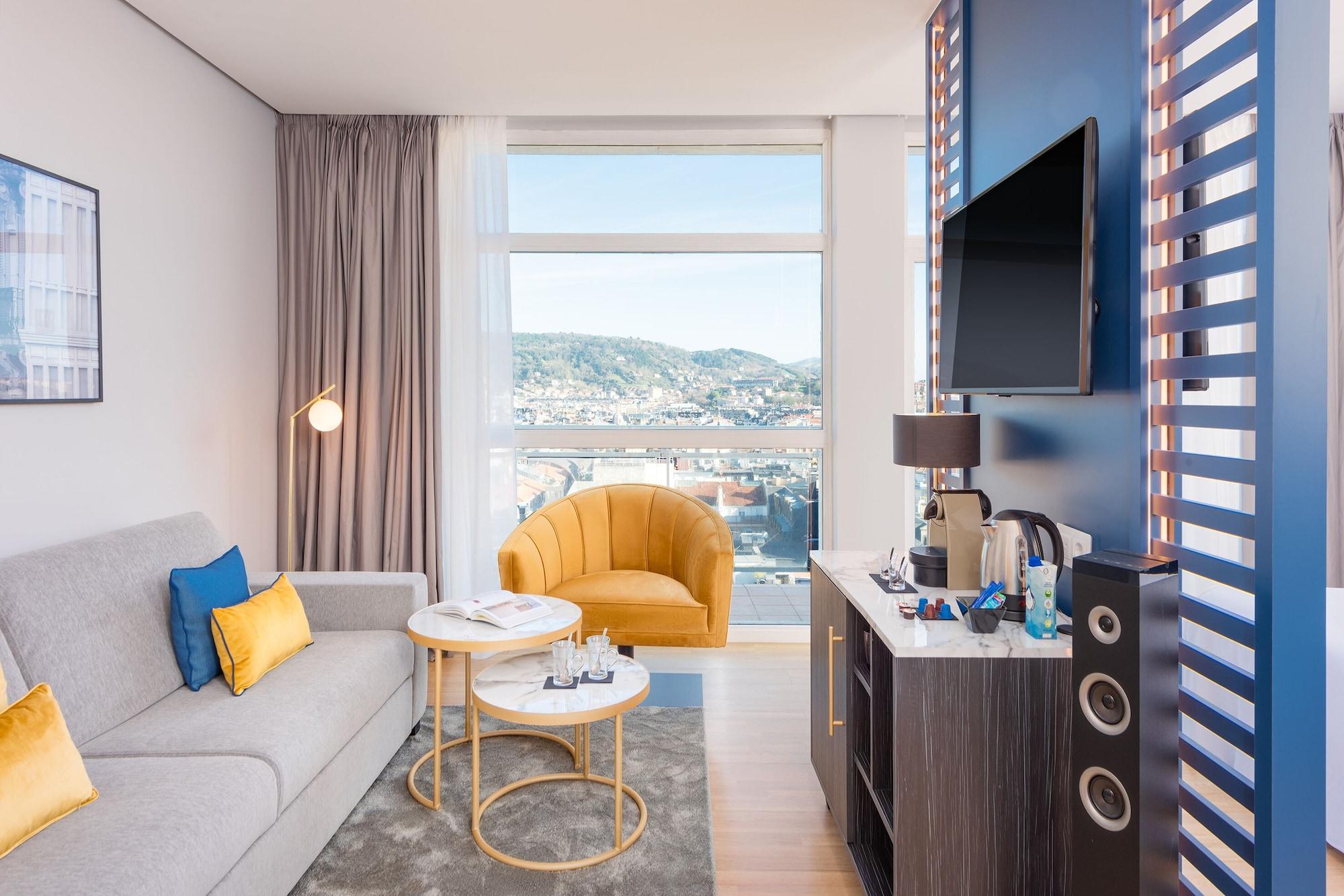 Orly, Affiliated By Meliá Hotel 4*